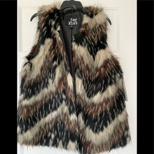 BRAND NEW Say What Faux Fur Vest Pockets Medium